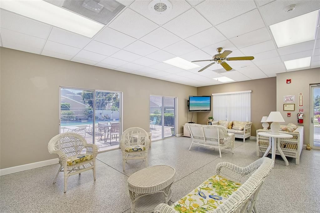 En Venta: $145,000 (2 camas, 2 baños, 1016 Pies cuadrados)