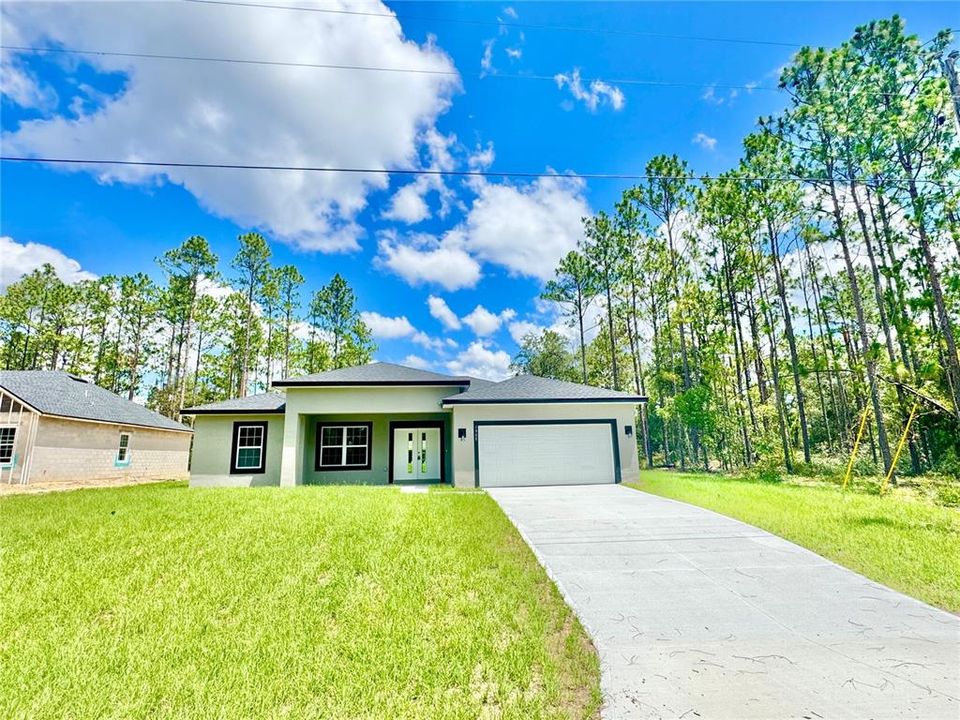 For Sale: $274,990 (3 beds, 2 baths, 1529 Square Feet)