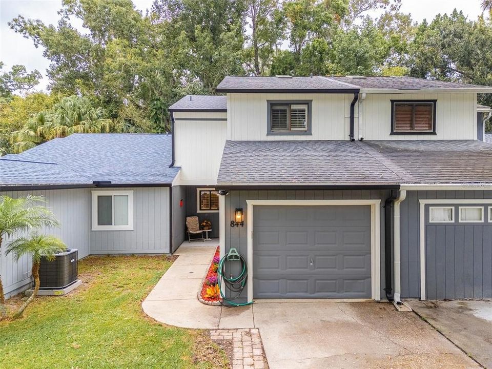 Recently Rented: $1,850 (2 beds, 2 baths, 1428 Square Feet)