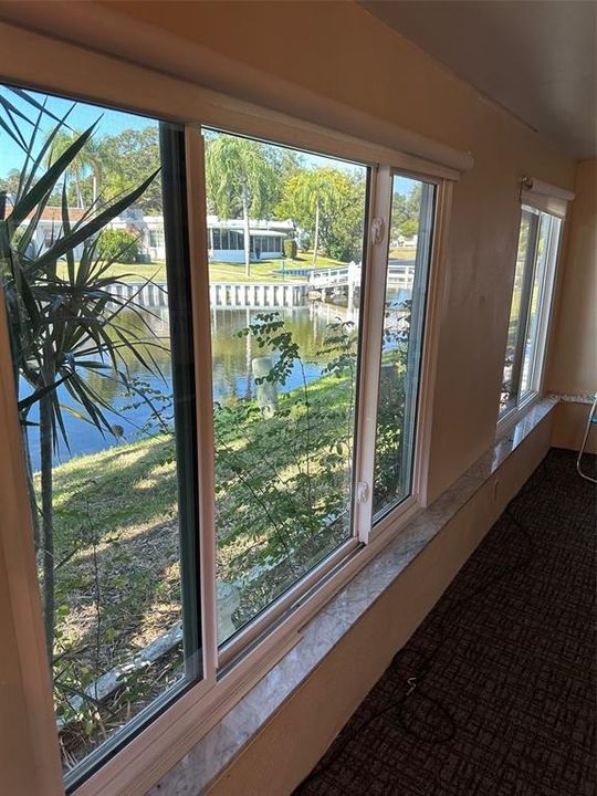 For Sale: $200,000 (2 beds, 2 baths, 1022 Square Feet)