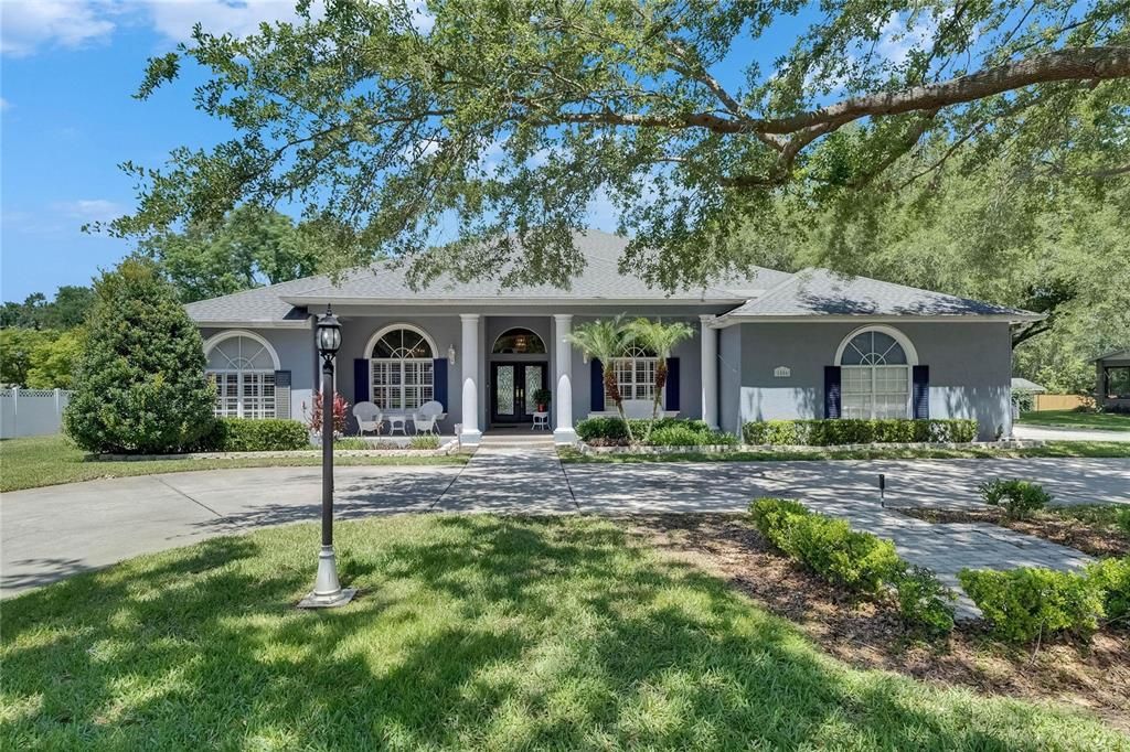 Active With Contract: $799,000 (4 beds, 3 baths, 3921 Square Feet)