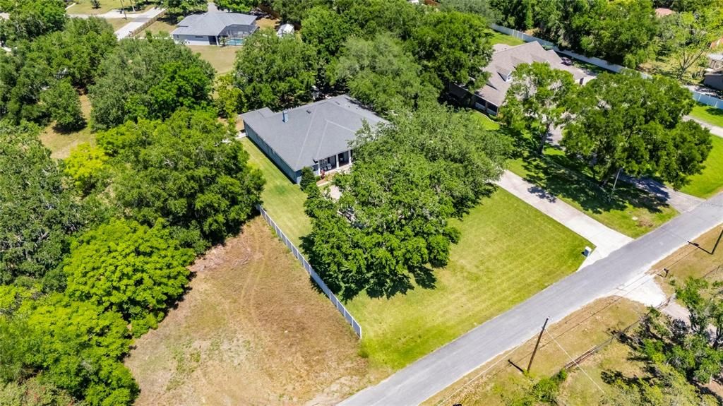 Active With Contract: $799,000 (4 beds, 3 baths, 3921 Square Feet)