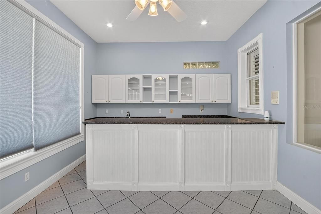 Active With Contract: $799,000 (4 beds, 3 baths, 3921 Square Feet)