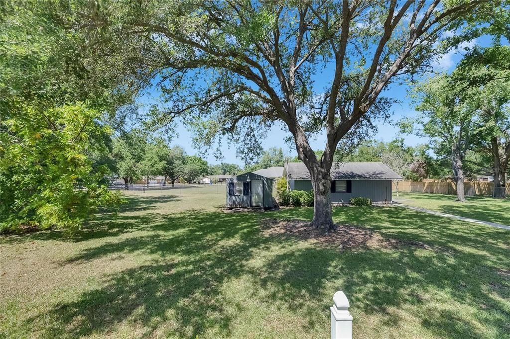 Active With Contract: $799,000 (4 beds, 3 baths, 3921 Square Feet)