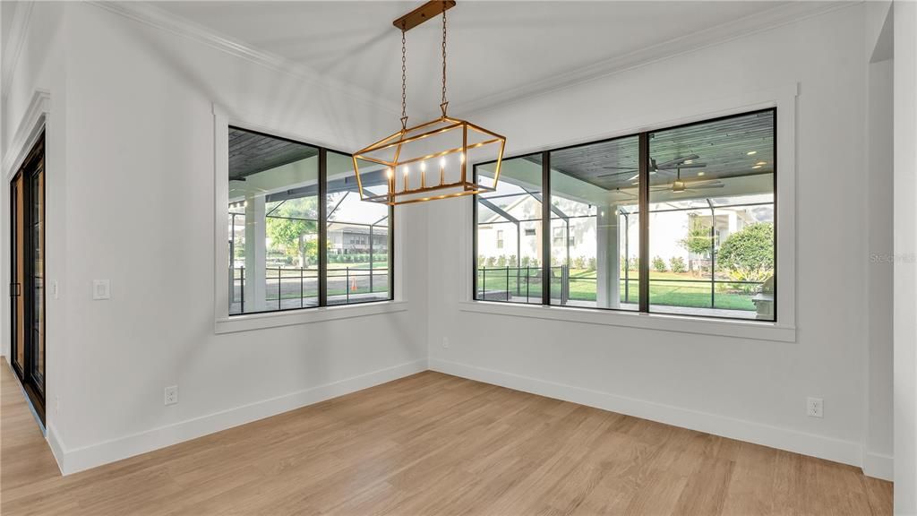 En Venta: $1,239,900 (5 camas, 3 baños, 3275 Pies cuadrados)