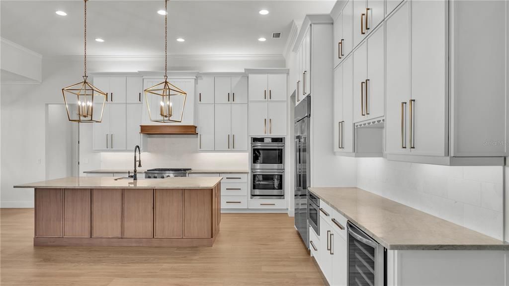 En Venta: $1,239,900 (5 camas, 3 baños, 3275 Pies cuadrados)