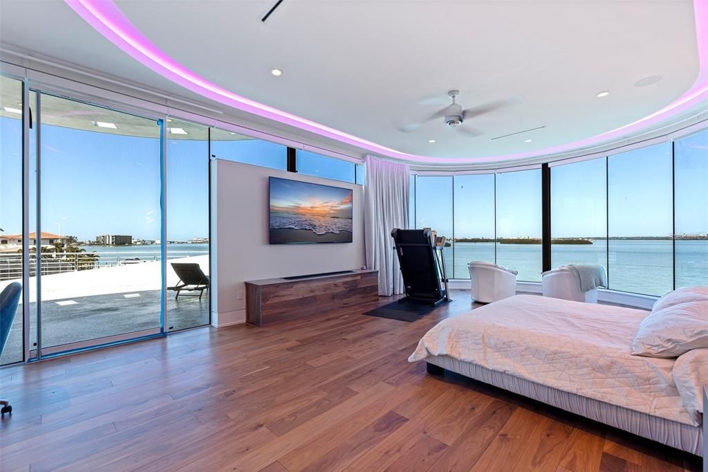 For Sale: $9,000,000 (5 beds, 6 baths, 6428 Square Feet)