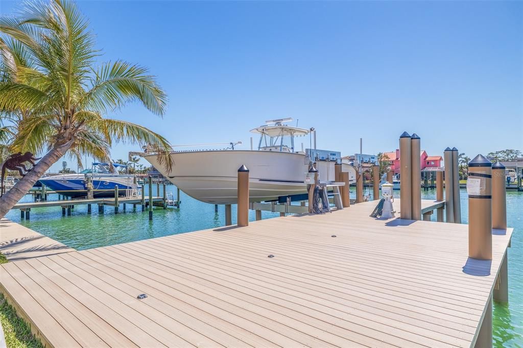 For Sale: $9,000,000 (5 beds, 6 baths, 6428 Square Feet)