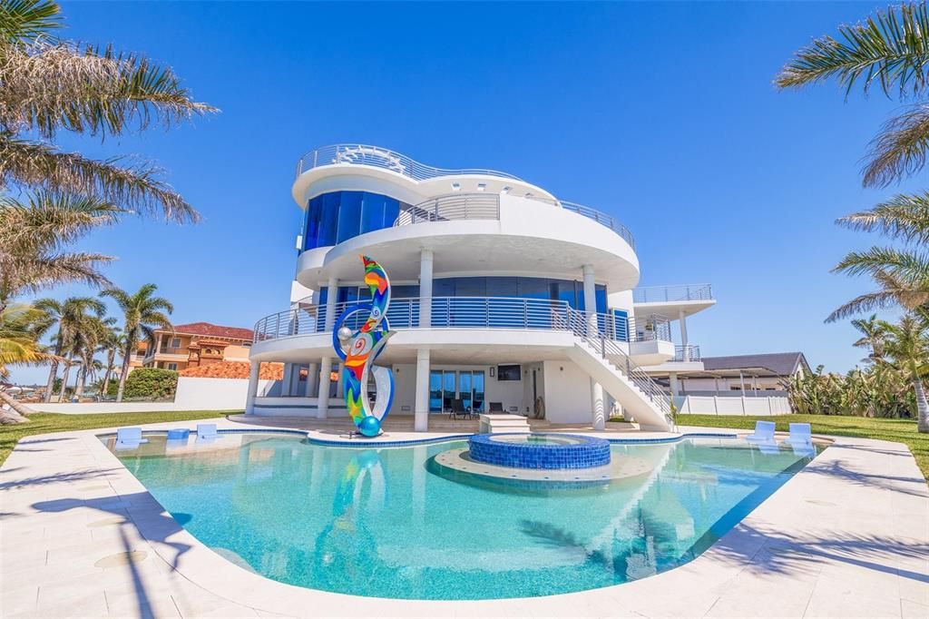 For Sale: $9,000,000 (5 beds, 6 baths, 6428 Square Feet)