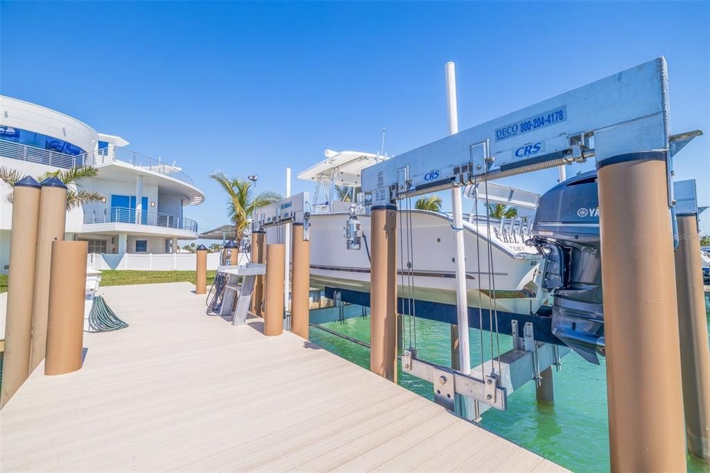 For Sale: $9,000,000 (5 beds, 6 baths, 6428 Square Feet)