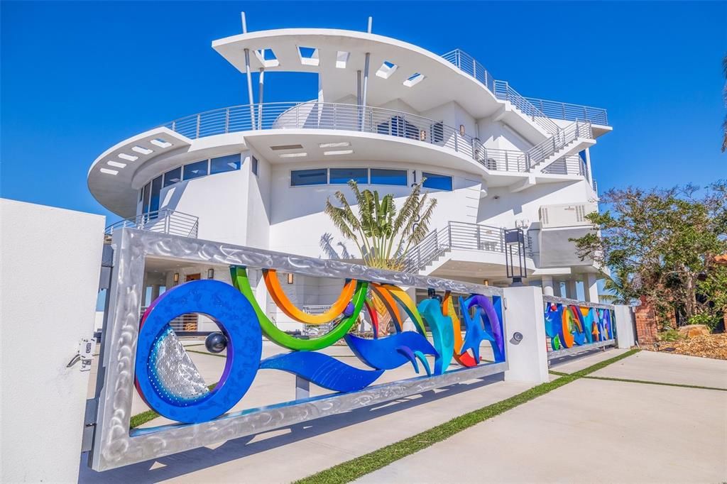 For Sale: $9,000,000 (5 beds, 6 baths, 6428 Square Feet)