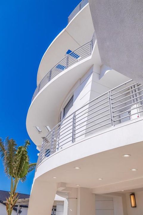 For Sale: $9,000,000 (5 beds, 6 baths, 6428 Square Feet)