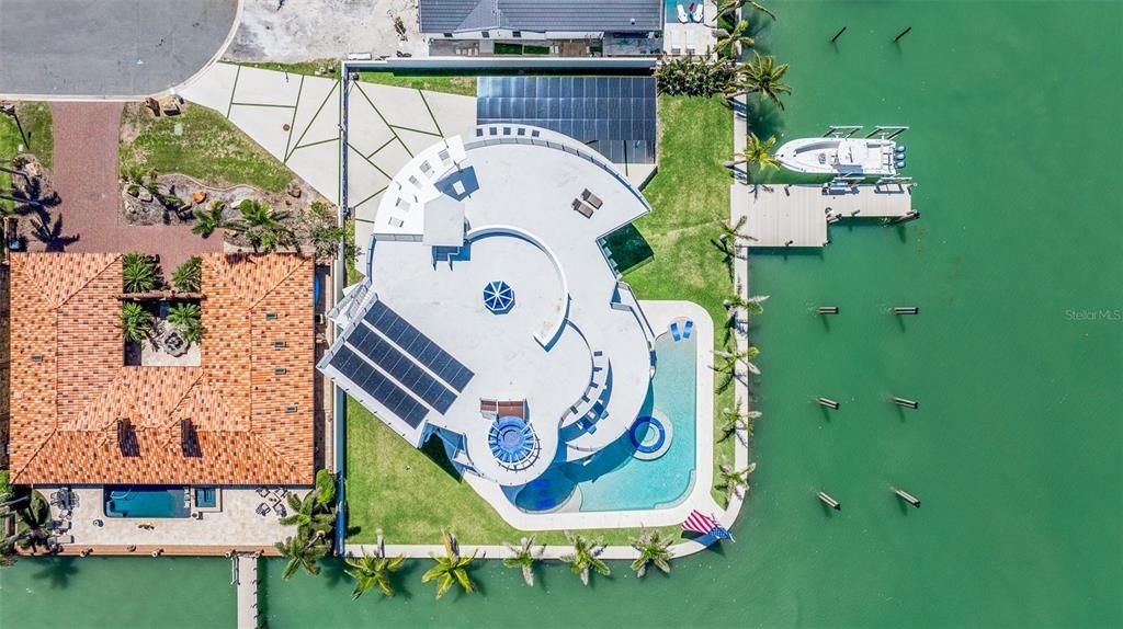 For Sale: $9,000,000 (5 beds, 6 baths, 6428 Square Feet)