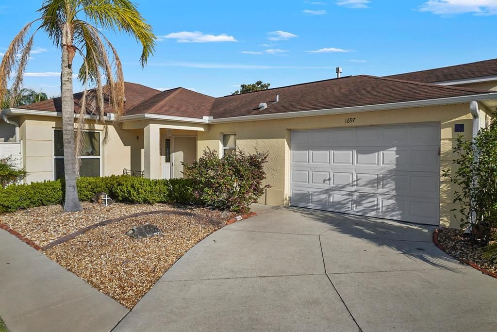 Recently Rented: $3,400 (3 beds, 2 baths, 1602 Square Feet)