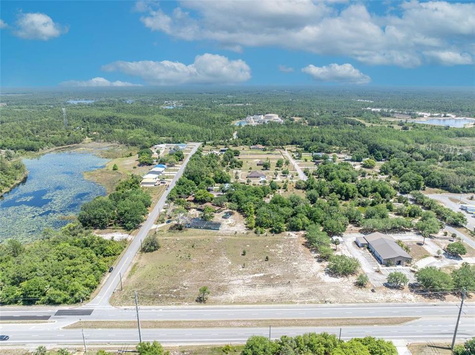 待售: $1,500,000 (2.47 acres)