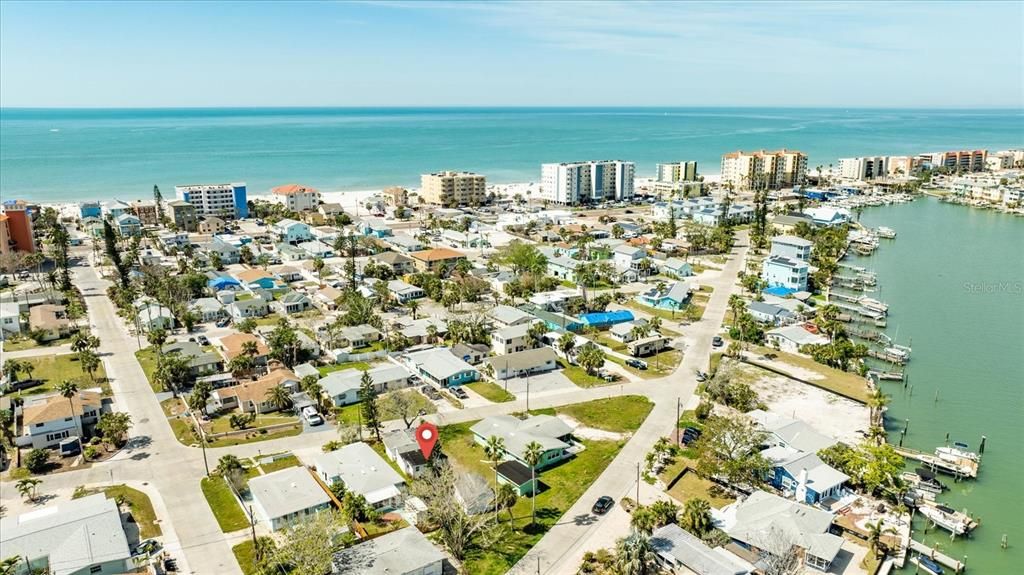 Vendido Recientemente: $295,000 (1 camas, 1 baños, 786 Pies cuadrados)