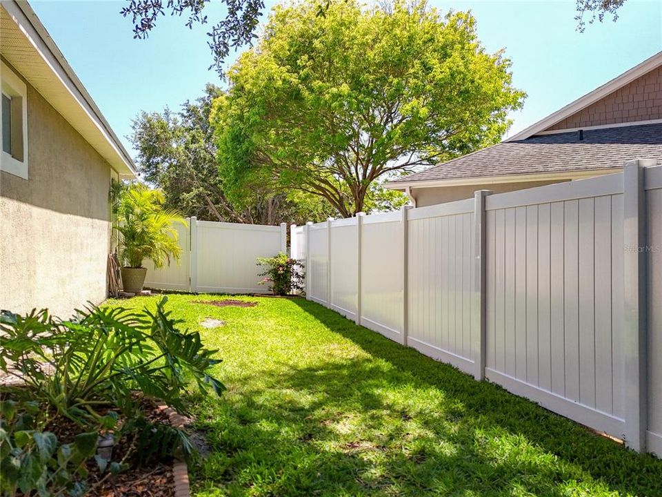 For Sale: $525,000 (3 beds, 2 baths, 2000 Square Feet)