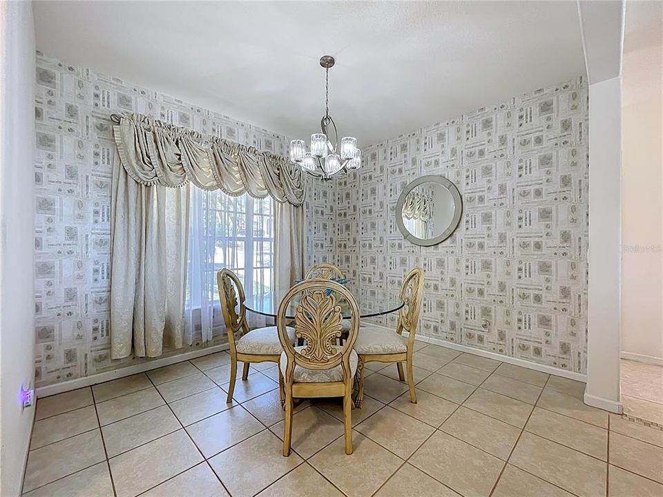 For Sale: $525,000 (3 beds, 2 baths, 2000 Square Feet)