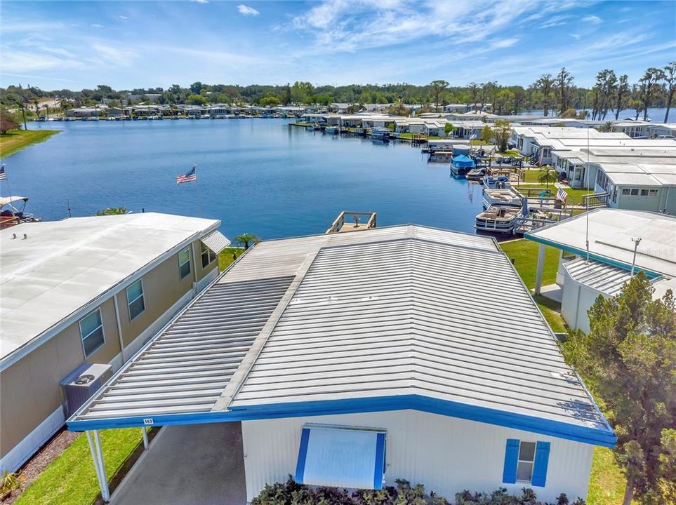 For Sale: $249,900 (2 beds, 2 baths, 1104 Square Feet)