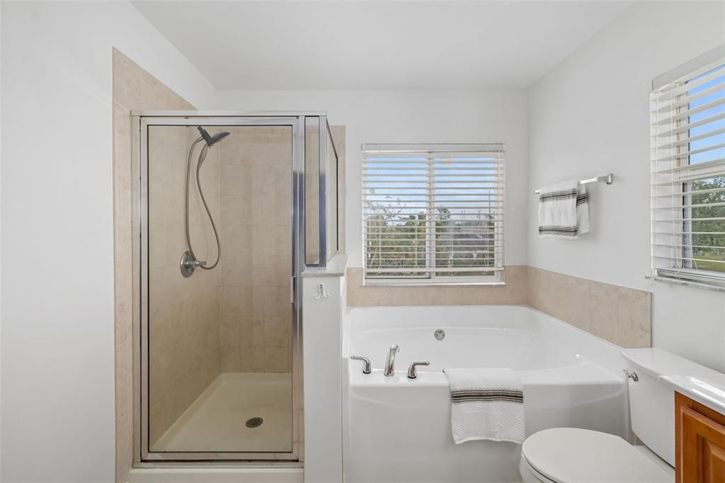 For Sale: $389,000 (3 beds, 2 baths, 3261 Square Feet)