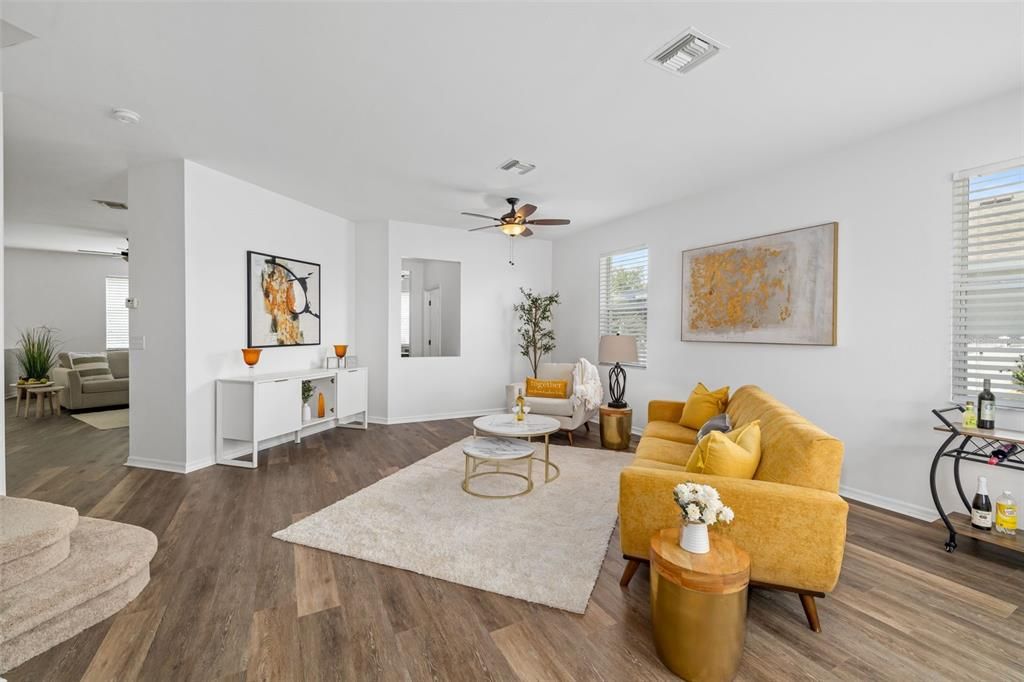 For Sale: $389,000 (3 beds, 2 baths, 3261 Square Feet)