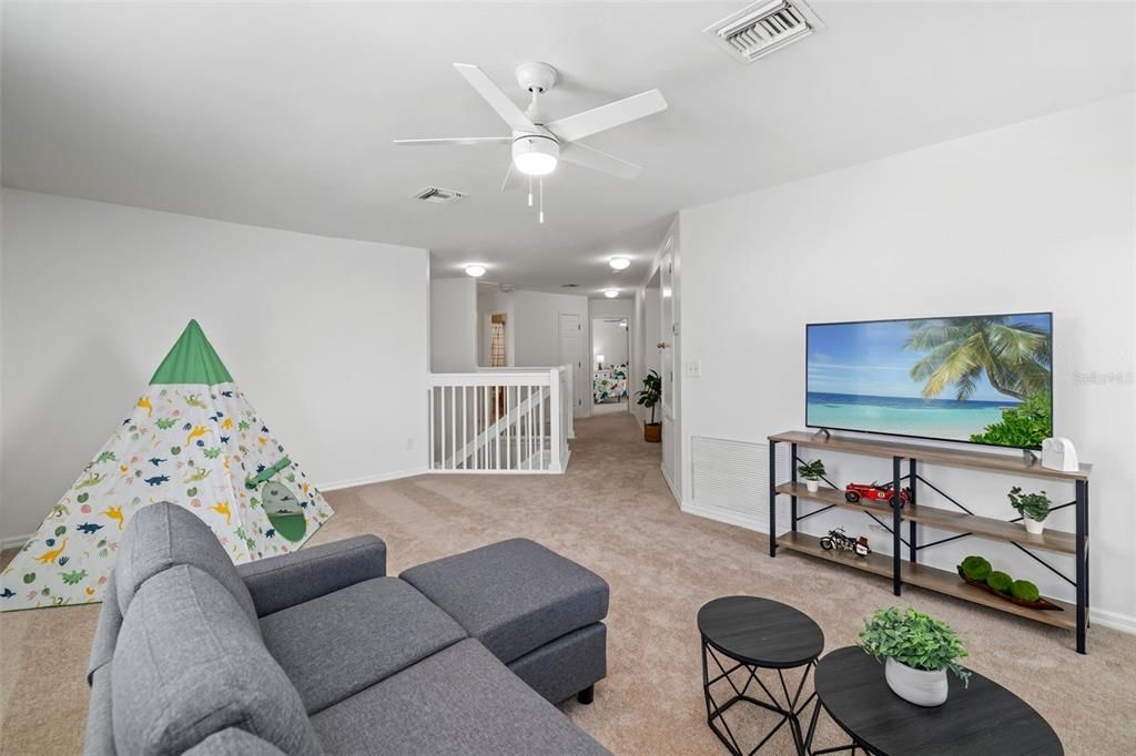 For Sale: $389,000 (3 beds, 2 baths, 3261 Square Feet)