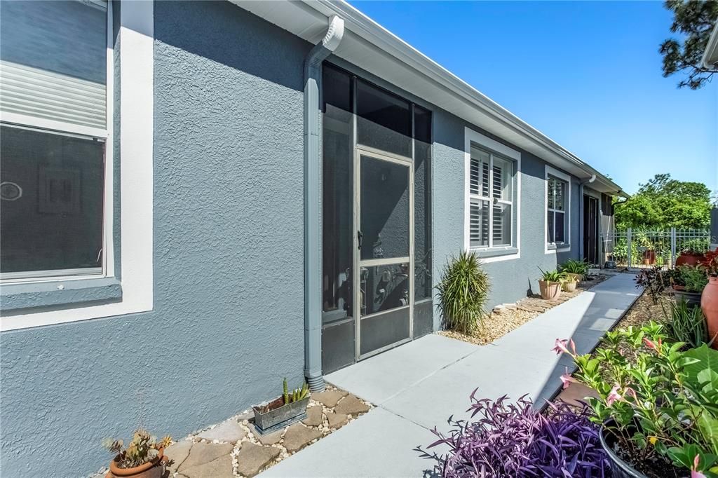 На продажу: $359,900 (3 спален, 2 ванн, 1832 Квадратных фут)