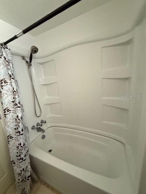 For Sale: $165,000 (2 beds, 1 baths, 1014 Square Feet)