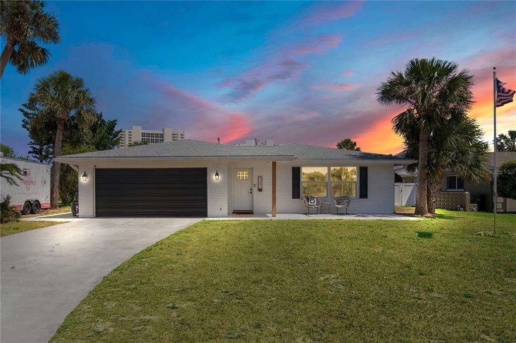 最近售出: $475,000 (3 贝兹, 2 浴室, 1880 平方英尺)