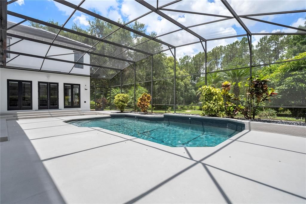 For Sale: $2,895,000 (5 beds, 5 baths, 5853 Square Feet)