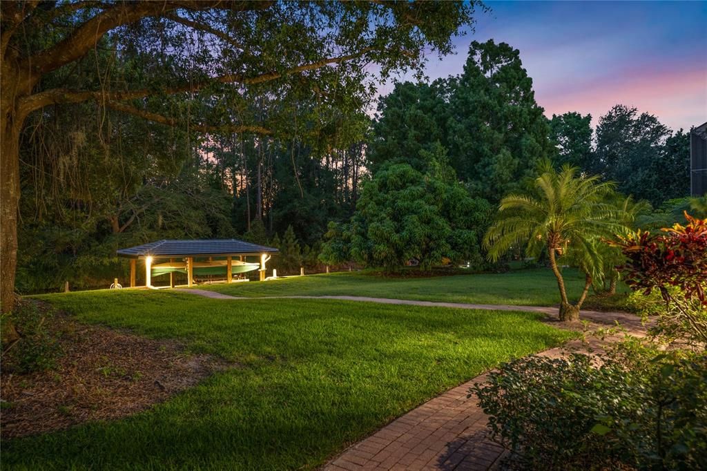 For Sale: $2,895,000 (5 beds, 5 baths, 5853 Square Feet)