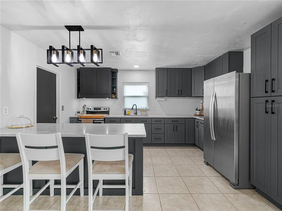 待售: $379,000 (3 贝兹, 2 浴室, 1506 平方英尺)