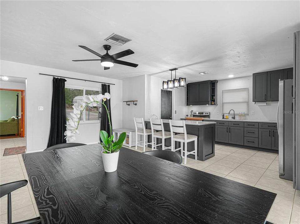 待售: $379,000 (3 贝兹, 2 浴室, 1506 平方英尺)