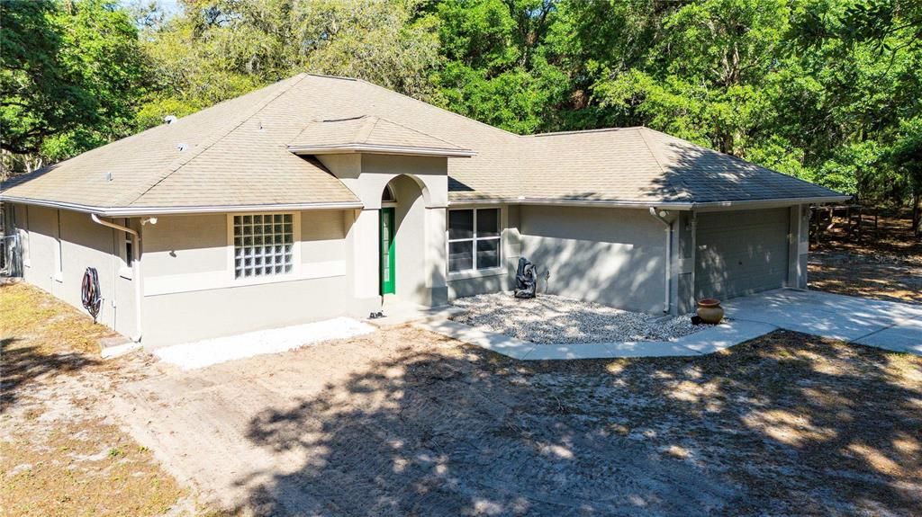 Recently Sold: $525,000 (3 beds, 2 baths, 1769 Square Feet)