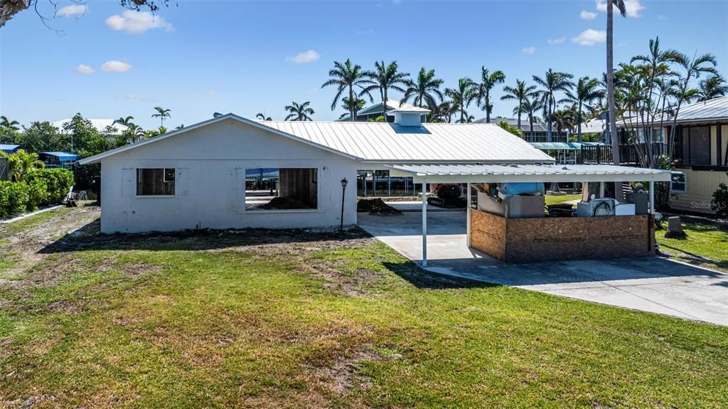 待售: $419,000 (0.23 acres)