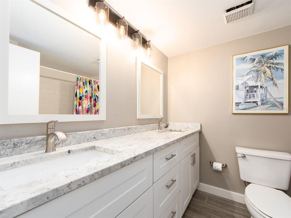 For Sale: $499,900 (3 beds, 3 baths, 1700 Square Feet)