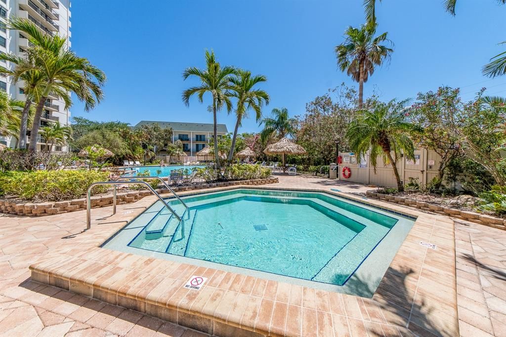 For Sale: $499,900 (3 beds, 3 baths, 1700 Square Feet)