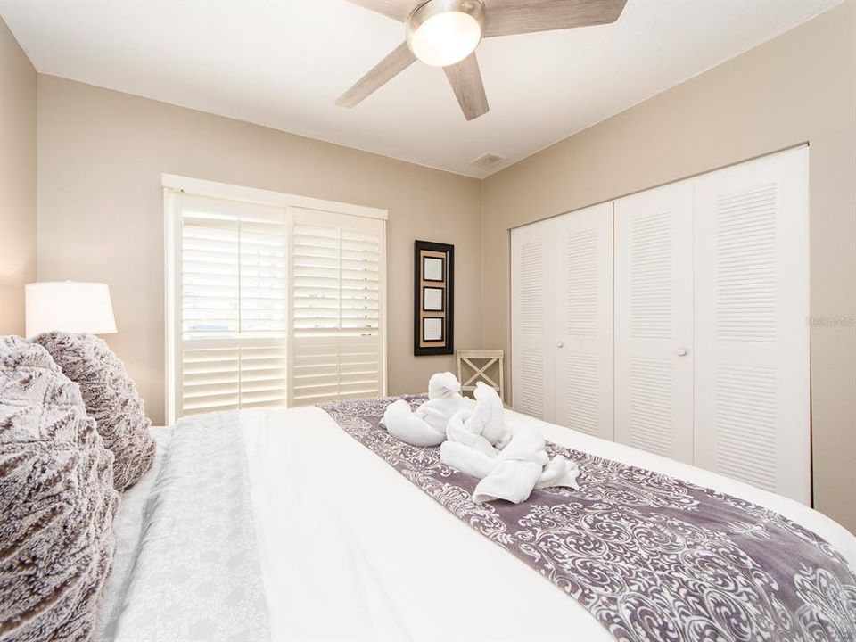 For Sale: $499,900 (3 beds, 3 baths, 1700 Square Feet)