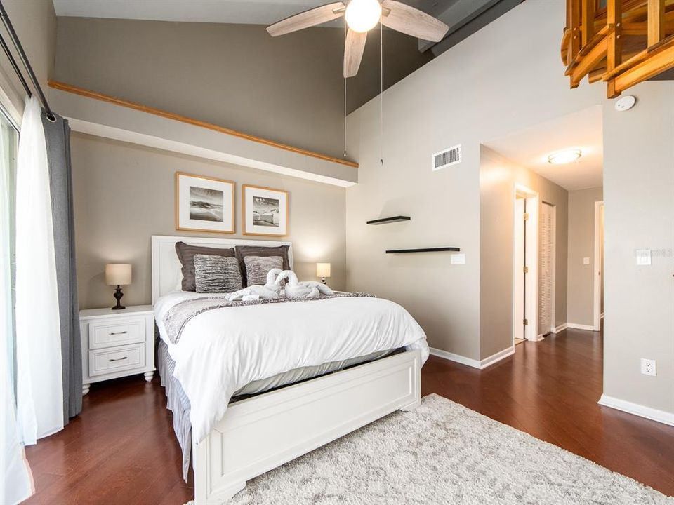 For Sale: $499,900 (3 beds, 3 baths, 1700 Square Feet)