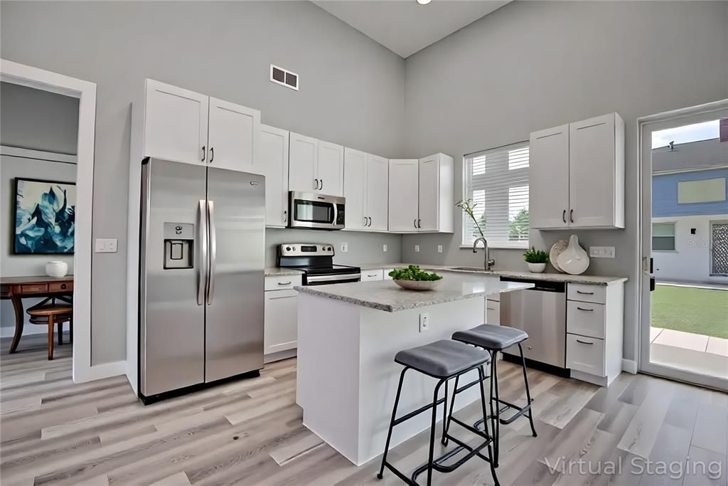 For Sale: $285,000 (3 beds, 2 baths, 1524 Square Feet)