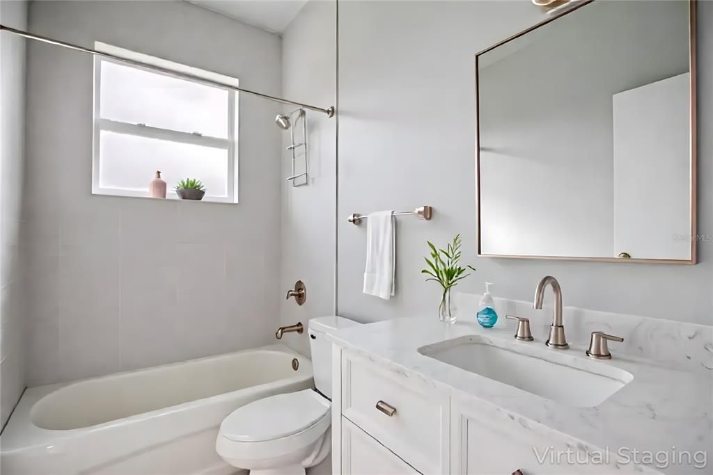 For Sale: $285,000 (3 beds, 2 baths, 1524 Square Feet)