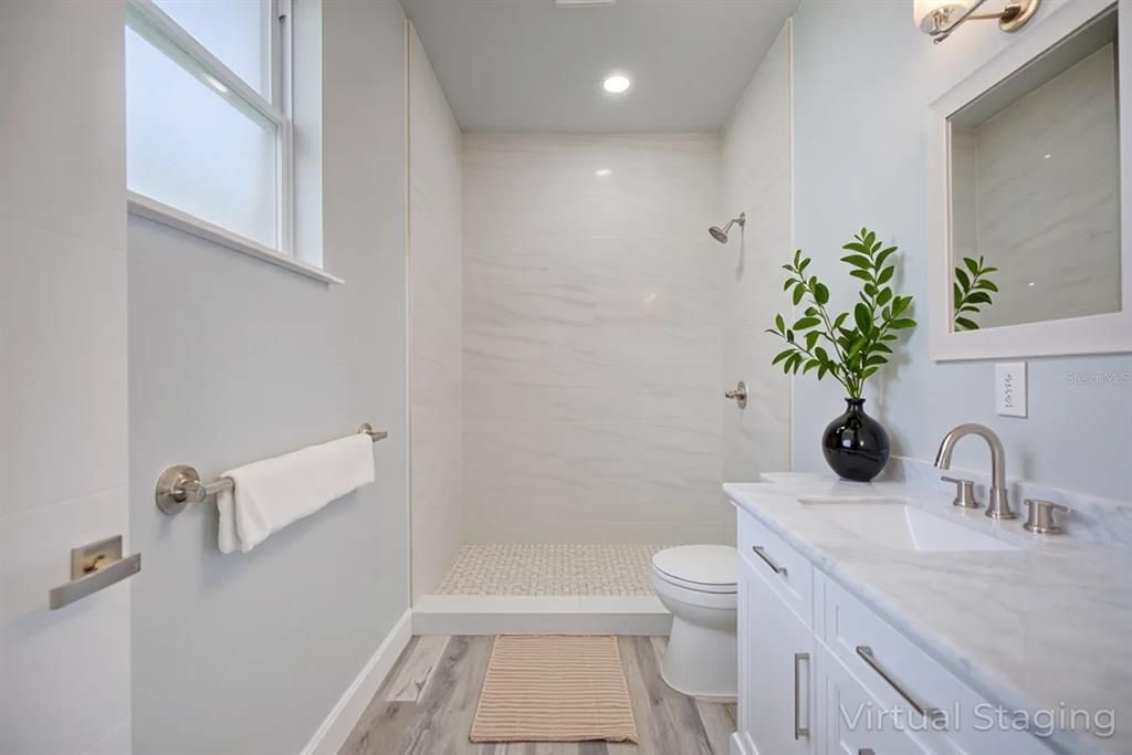 For Sale: $285,000 (3 beds, 2 baths, 1524 Square Feet)