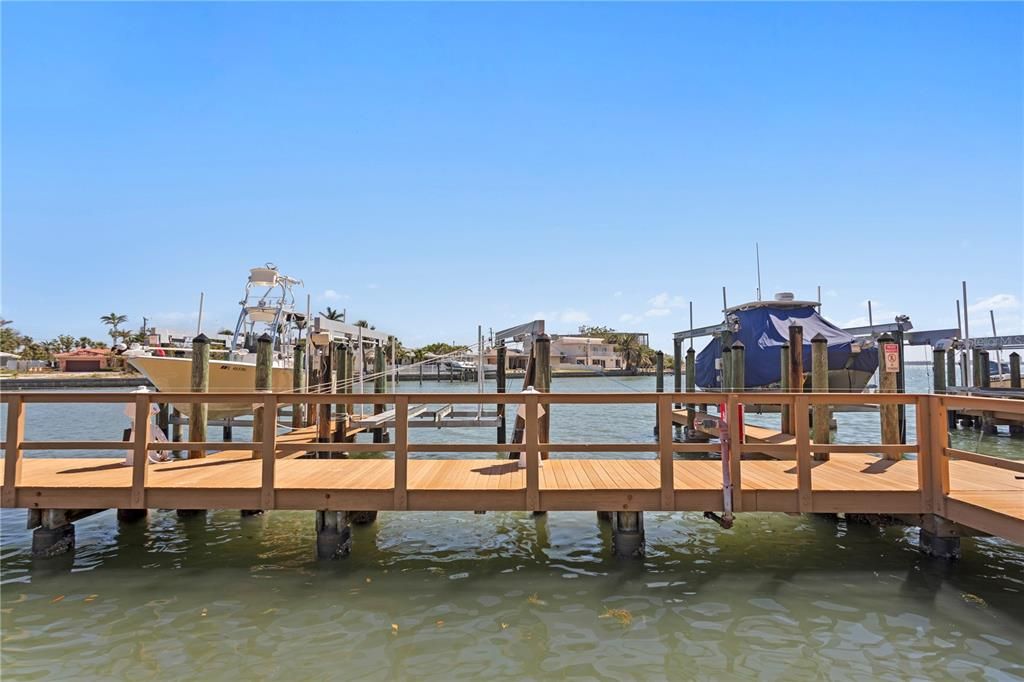 For Sale: $1,150,000 (3 beds, 3 baths, 2005 Square Feet)