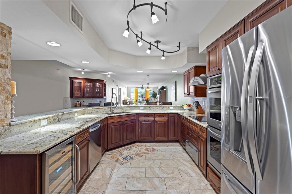 For Sale: $1,150,000 (3 beds, 3 baths, 2005 Square Feet)