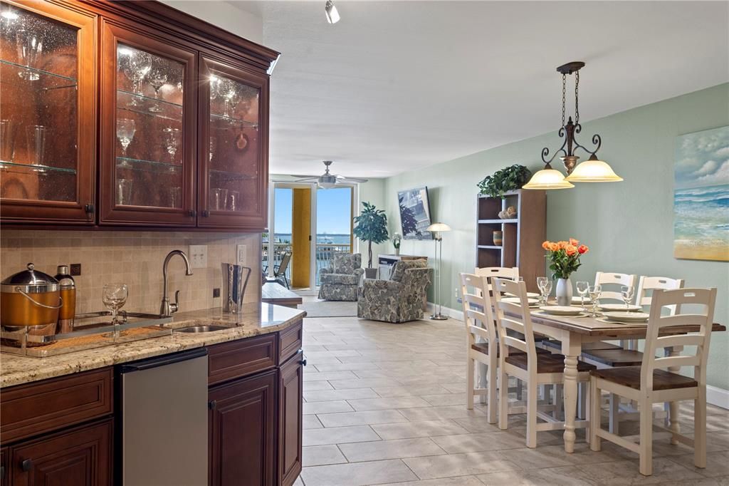 For Sale: $1,150,000 (3 beds, 3 baths, 2005 Square Feet)