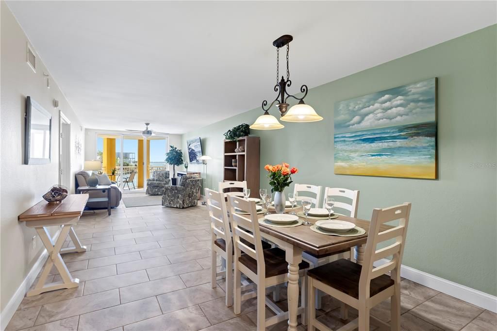 For Sale: $1,150,000 (3 beds, 3 baths, 2005 Square Feet)