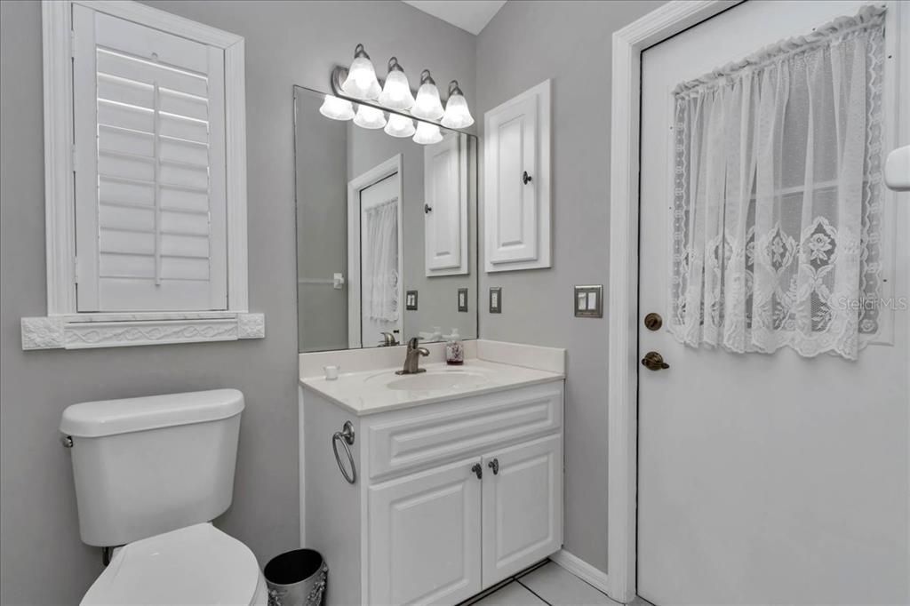 Active With Contract: $379,000 (3 beds, 2 baths, 1925 Square Feet)