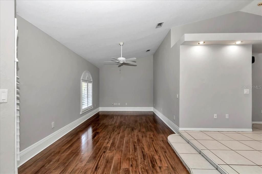 Active With Contract: $379,000 (3 beds, 2 baths, 1925 Square Feet)