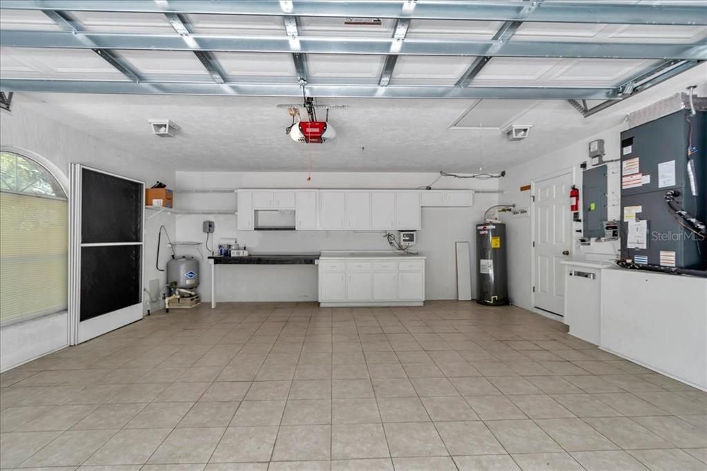 Active With Contract: $379,000 (3 beds, 2 baths, 1925 Square Feet)