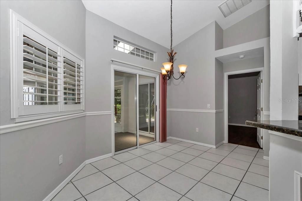 Active With Contract: $379,000 (3 beds, 2 baths, 1925 Square Feet)